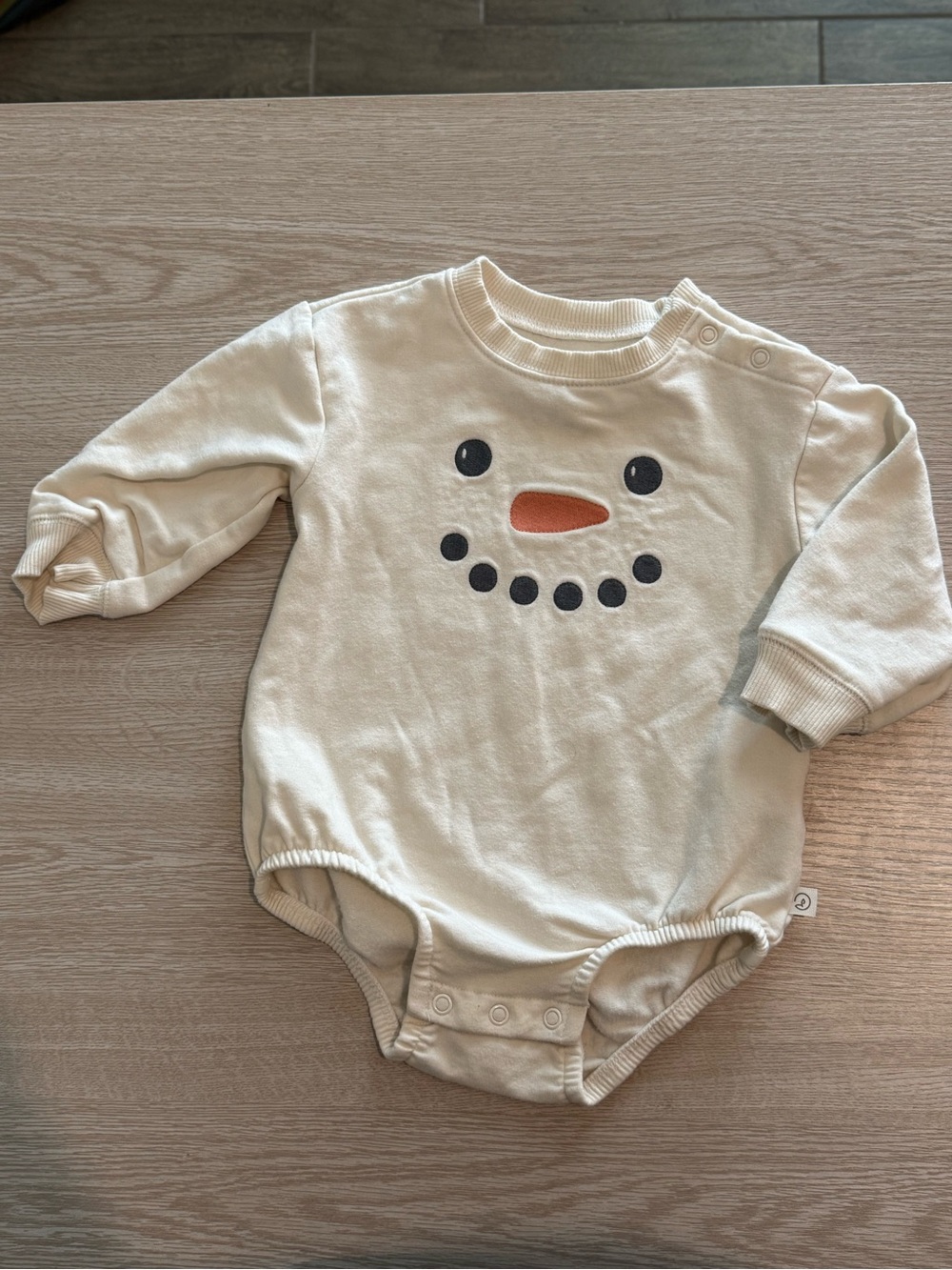 Cream Snowman Face Long-Sleeve Baby One-Piece Bodysuit